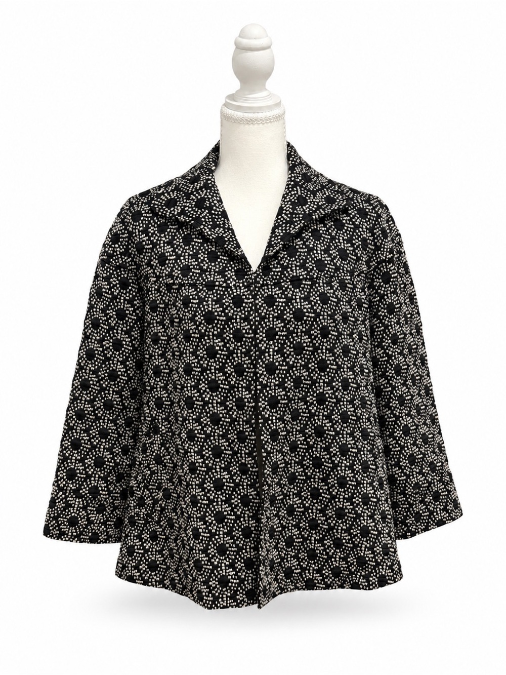 Lafayette 148 Black Cream Jacquard Cropped Jacket Size 6
